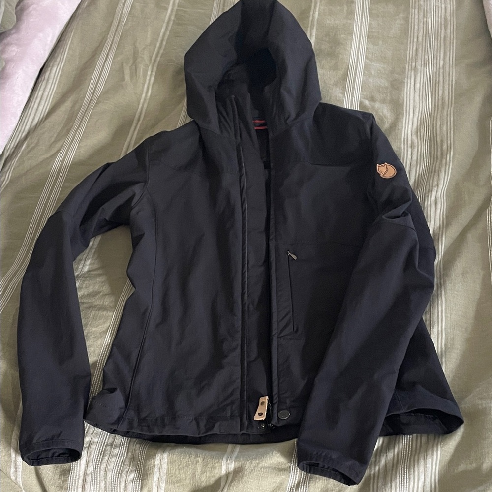 Fjällräven Black Hooded Tundra Shell Jacket